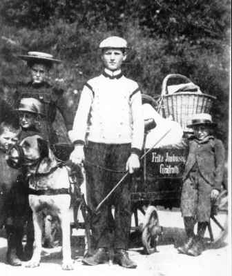 Brotliefertour nach Gruiten 1906